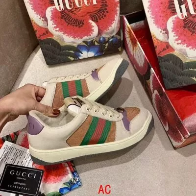GUCCI グッチ スニーカー 足下注目してくれる AV