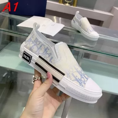 DIOR ディオール スニーカー 抜群の雰囲気が作れる! AU