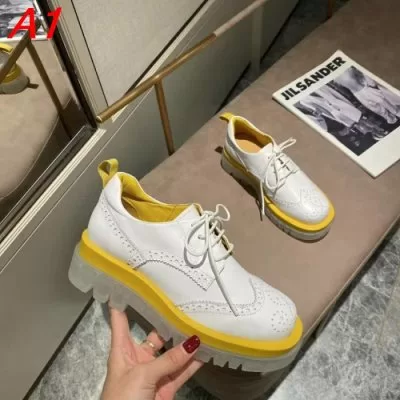 BOTTEGA VENETA ボッテガヴェネタ スニーカー 愛用ブランド ABAH