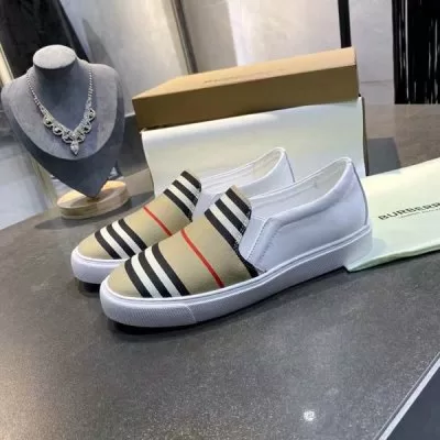 BURBERRY バーバリー スニーカー 特選新作 AS