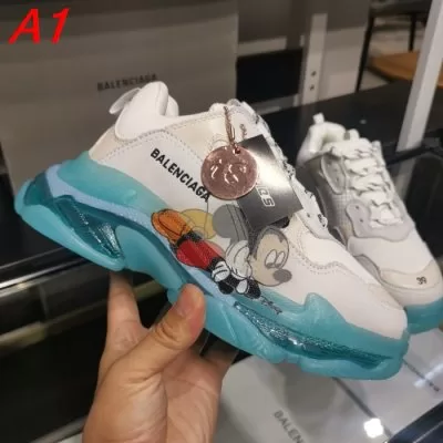 BALENCIAGA バレンシアガ スニーカー 人気新商品 ADAB