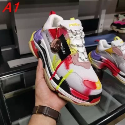 BALENCIAGA バレンシアガ スニーカー 限定デザイン大人気完売前に ACAH