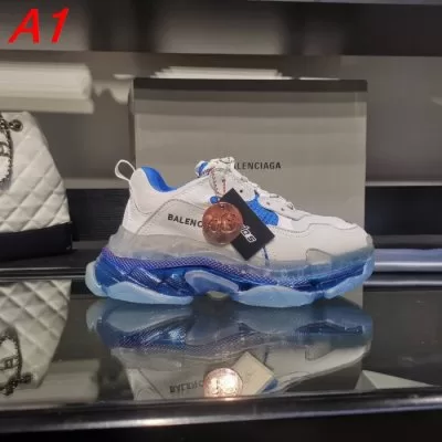 BALENCIAGA バレンシアガ スニーカー 新作売切れ続出 ACAH