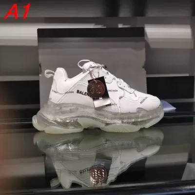 BALENCIAGA バレンシアガ スニーカー 完売必須 ACAI