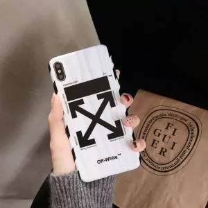 2色可選 秋こそ楽しめるアイテム 20202020秋冬のファッション OffWhite オフホワイト ケータイケース