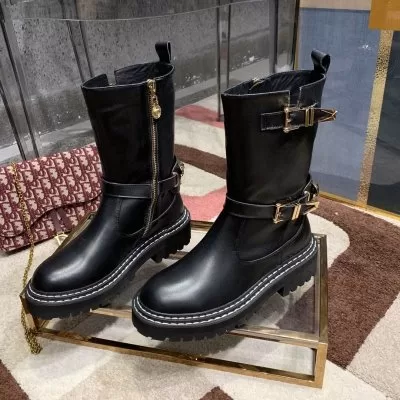 VERSACE ヴェルサーチ ブーツ 新作売切れ続出 ACAD