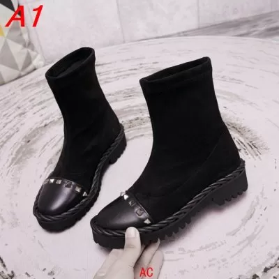 VALENTINO ヴァレンティノ ブーツ 人気新商品 ABAH