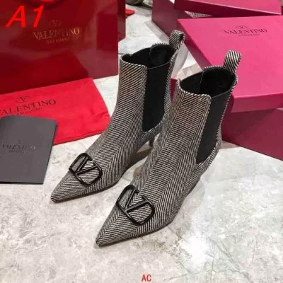 VALENTINO ヴァレンティノ ブーツ 完売必須 AX
