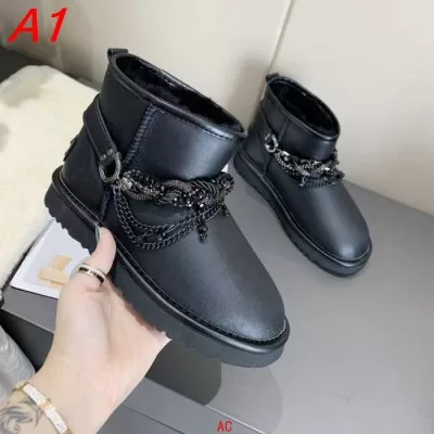 UGG アグ ブーツ 新作売切れ続出 AY