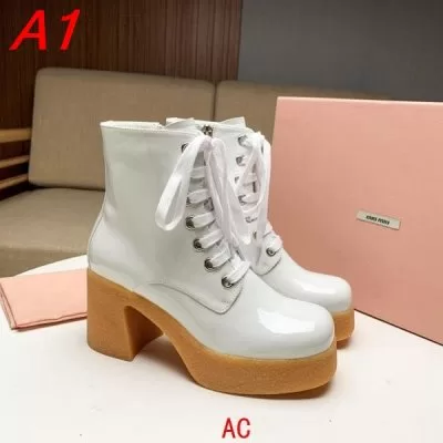 MIU MIU ミュウミュウ ブーツ 人気話題 ACBB