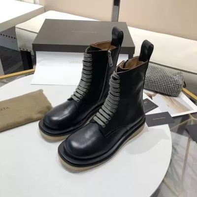 BOTTEGA VENETAボッテガヴェネタ ブーツ 販売店舗限定モデル ACBB
