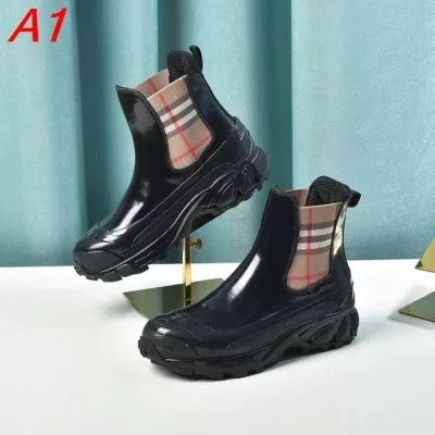 BURBERRY バーバリー ブーツ 新作売切れ続出 ADBB
