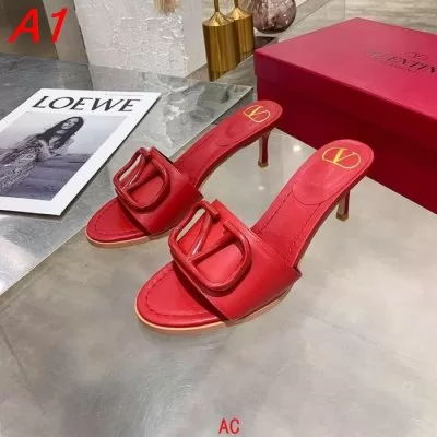 VALENTINO ヴァレンティノ サンダル/ミュール 完売必須☆お早めに AR