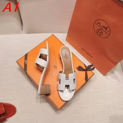 HERMES エルメス サンダル/ミュール 愛用ブランド AY