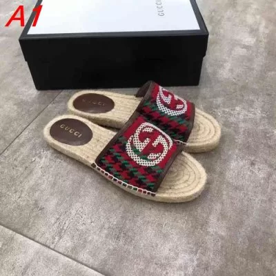 GUCCI グッチ サンダル/ミュール 限定品 人気No.1 AP