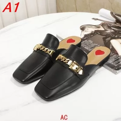 GUCCI グッチ サンダル/ミュール 期間限定価格 AR