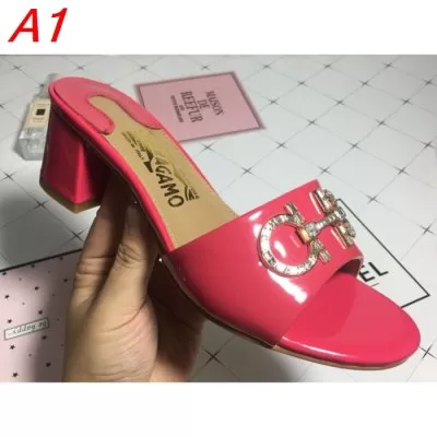 FERRAGAMO サルヴァトーレ フェラガモ サンダル/ミュール 完売必須 AQ