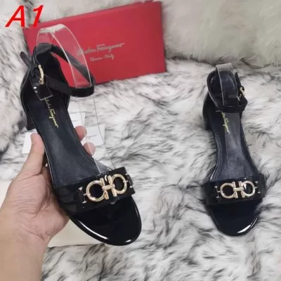 FERRAGAMO サルヴァトーレ フェラガモ サンダル/ミュール セール価格 AU