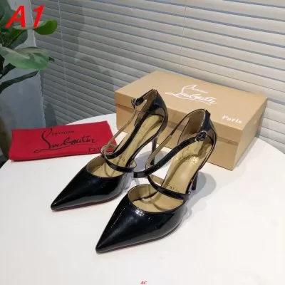 CHRISTIAN LOUBOUTIN クリスチャンルブタン サンダル/ミュール 激レア 入手困難 AR