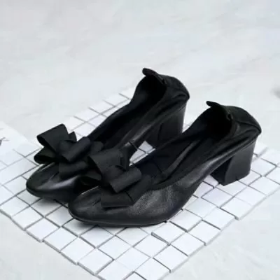 FERRAGAMO サルヴァトーレ フェラガモ パンプス 大注目国内完売数量限定 AP