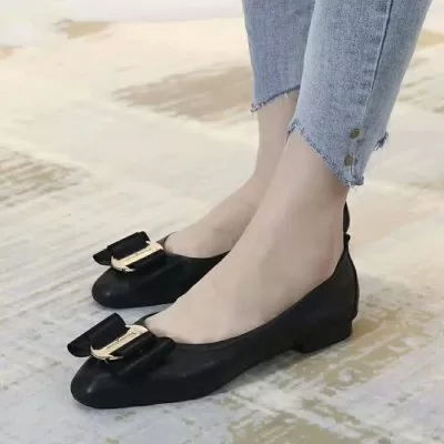 FERRAGAMO サルヴァトーレ フェラガモ パンプス 人気新商品 AO