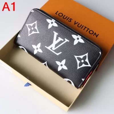 LOUIS VUITTON ルイヴィトン 財布 レディース 首胸ロゴ ACAB