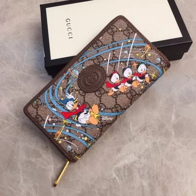 GUCCI グッチ 財布 レディース 大注目国内完売数量限定 AU