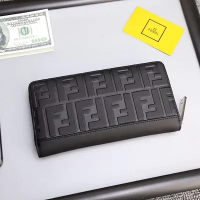 FENDI フェンデイ 財布 メンズ セール価格 AM