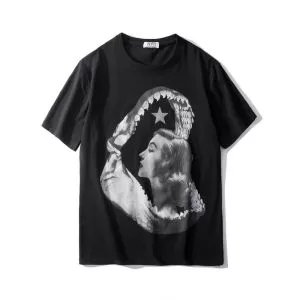 Tシャツティーシャツ 2020春夏も引き続きトレンド ちょっと大人の印象 ジバンシー GIVENCHY