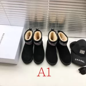 秋冬とれんど新品目立ち 3色可選 バレンシアガ BALENCIAGA 2020秋冬最重要アイテム レザーブーツ ファッション上級者向け