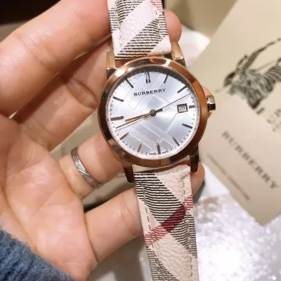 バーバリー BURBERRY 時計 ウォッチ 上質 大人気!