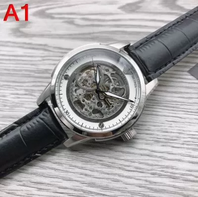 アルマーニ ARMANI 時計 ウォッチ 先行入手 44*13mm
