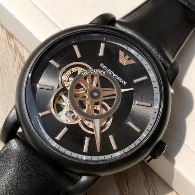 アルマーニ ARMANI 時計 ウォッチ 日本即完売予想 43mm