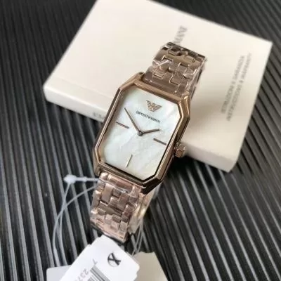 アルマーニ ARMANI 時計 ウォッチ 期間限定価格 32mm