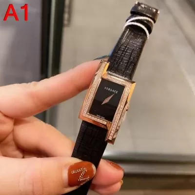 ヴェルサーチェ VERSACE 時計 ウォッチ 【激安】 21*39mm