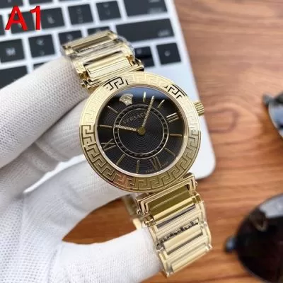 ヴェルサーチェ VERSACE 時計 ウォッチ 魅力的 35mm