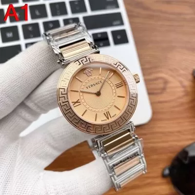 ヴェルサーチェ VERSACE 時計 ウォッチ 完売間近 35mm