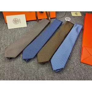 エルメス絶対おさえるべきカラーと最新 HERMES ネクタイ 2020秋冬最重要アイテム 4色可選