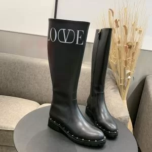 秋冬流行りファション ヴァレンティノ VALENTINO 最新秋冬トレンドをチェック202020秋冬 レザーブーツ 絶対おさえるべきカラーと最新