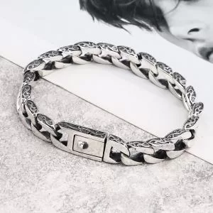 CHROME HEARTS トップスをインするスタイル ブレスレット クロムハーツ 肌触りの良いサラりと