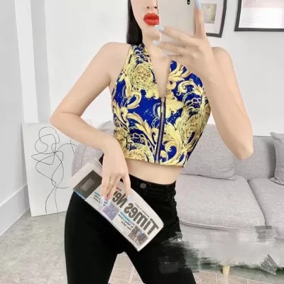 VERSACE ヴェルサーチ タンクトップ上衣 最旬アイテム