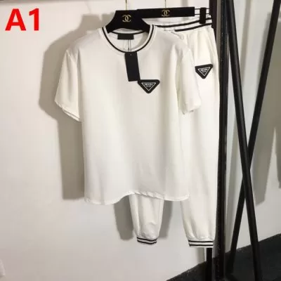 PRADA プラダ 半袖上下セット 先行入手