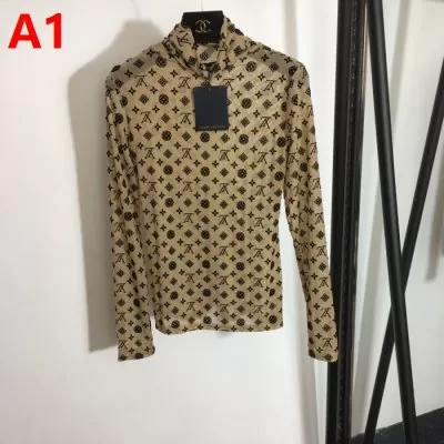 LOUIS VUITTON ルイヴィトン 長袖Tシャツ 高級感溢れるデザイン
