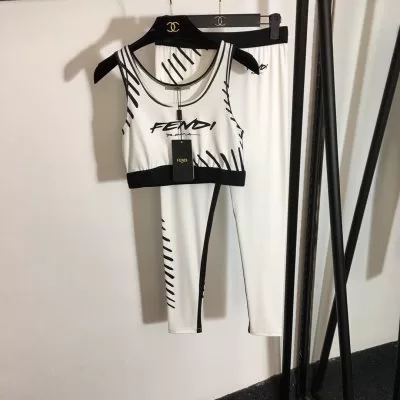 FENDI フェンデイ タンクトップ上下セット 新作登場