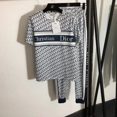 DIOR ディオール 半袖上下セット 格安！