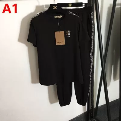 BURBERRY バーバリー 半袖上下セット 値下げ!