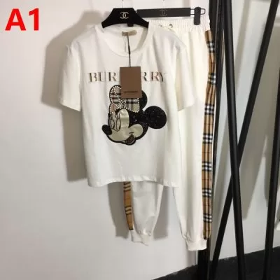 BURBERRY バーバリー 半袖上下セット 格安!