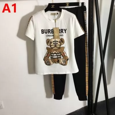 BURBERRY バーバリー 半袖上下セット SALE開催
