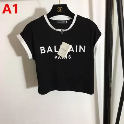 BALMAIN バルマン 半袖Tシャツ 個性的