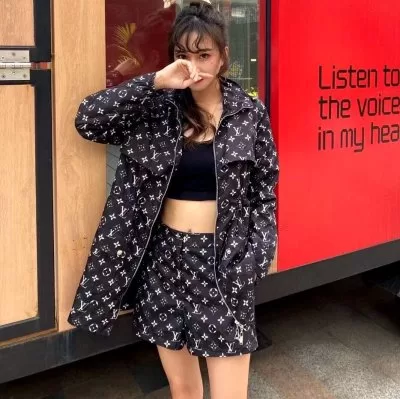 LOUIS VUITTON ルイヴィトン トレンチコート 最旬アイテム